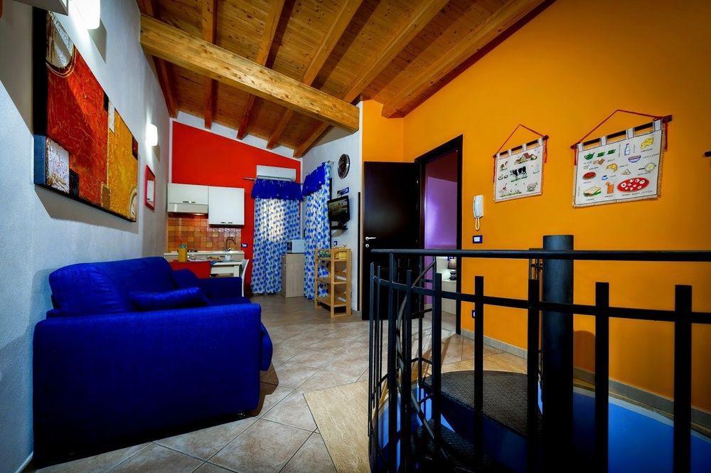 Residence Mareluna Кастелламмаре-дель-Голфо Экстерьер фото